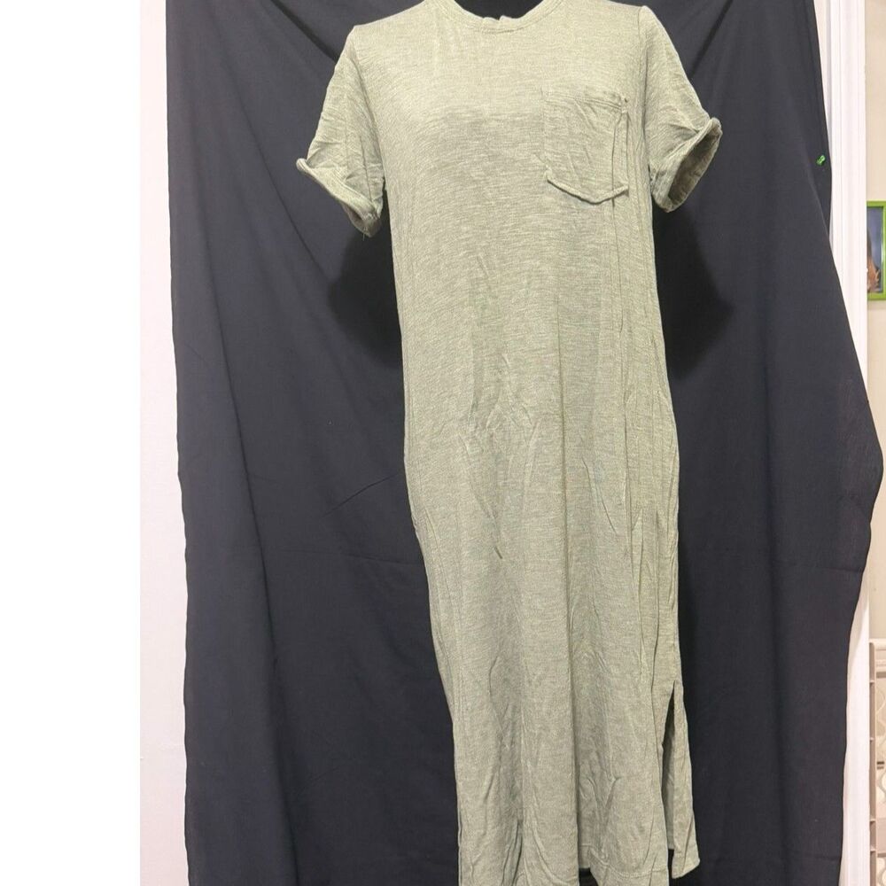 #325 - Jessica Simpson Womens M Green T-Shirt Dress Pocket Side Slits